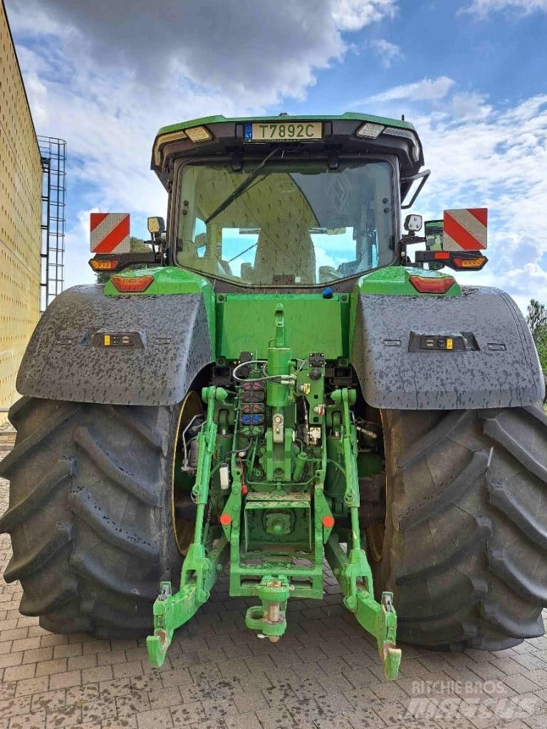 John Deere 8R410 Traktorok