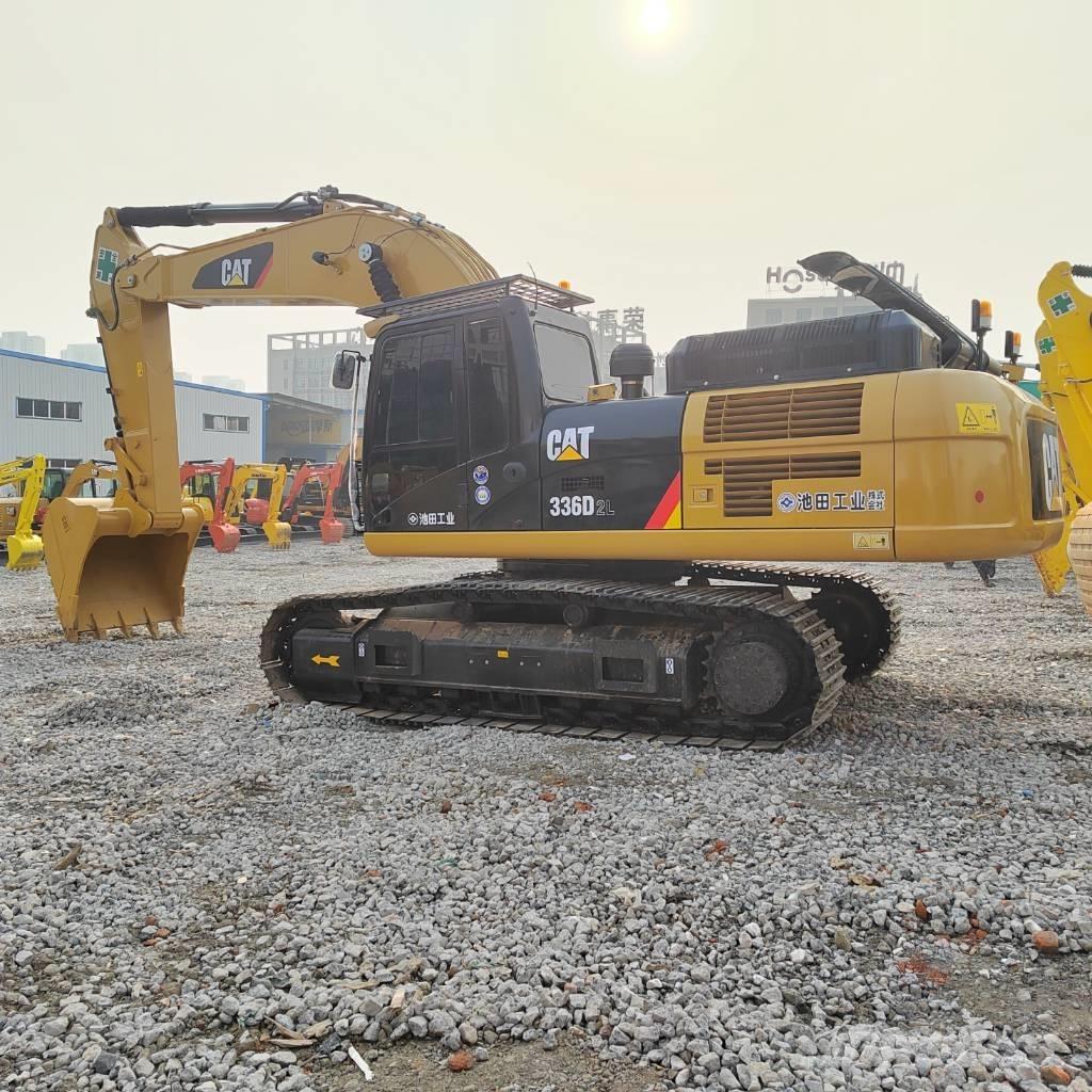 CAT 336 D2 Lánctalpas kotrók