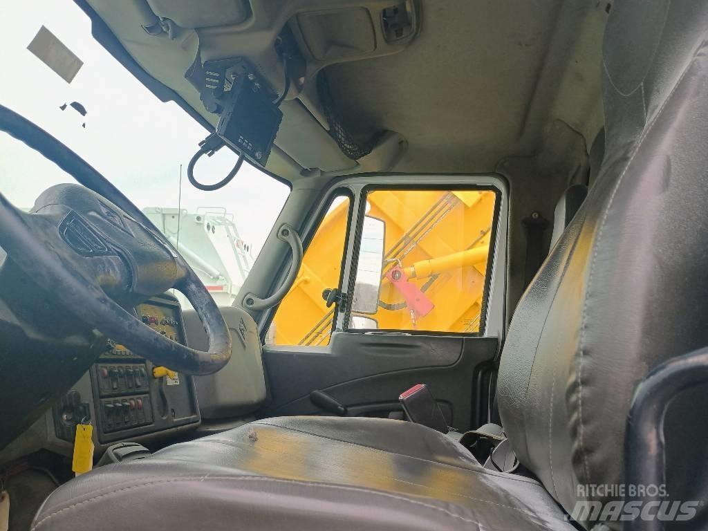 International 7400 Hulladék szállítók