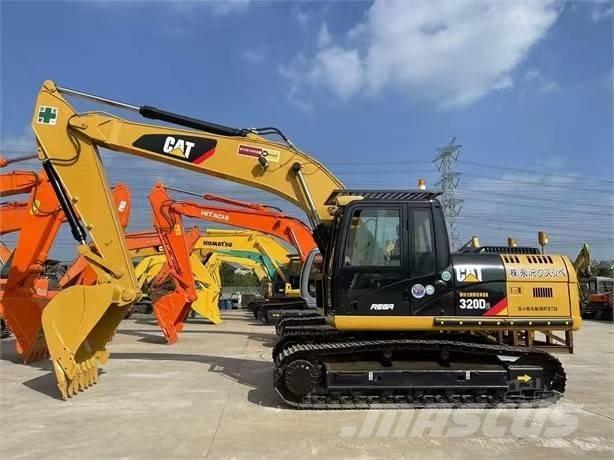 CAT 320 D Lánctalpas kotrók