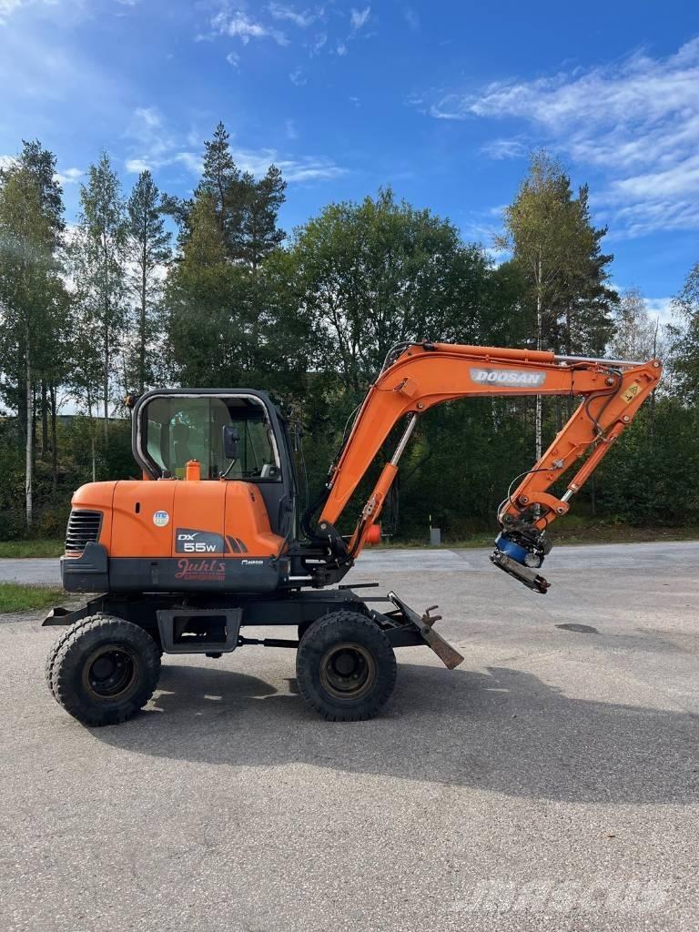 Doosan DX 55 Mini kotrók < 7t