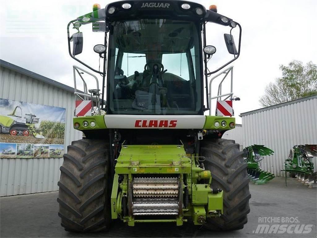 CLAAS jaguar 850 Önjáró szecskázók