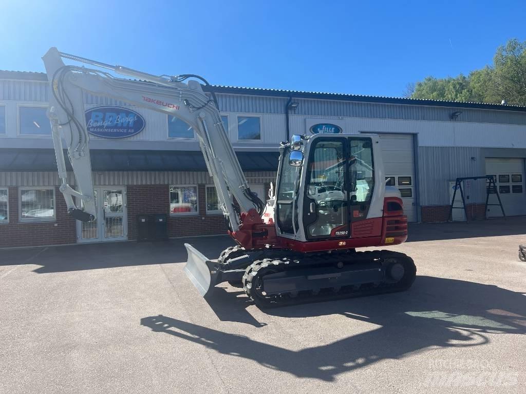 Takeuchi TB 290-2 Közepes (midi) kotrók 7 t - 12 t