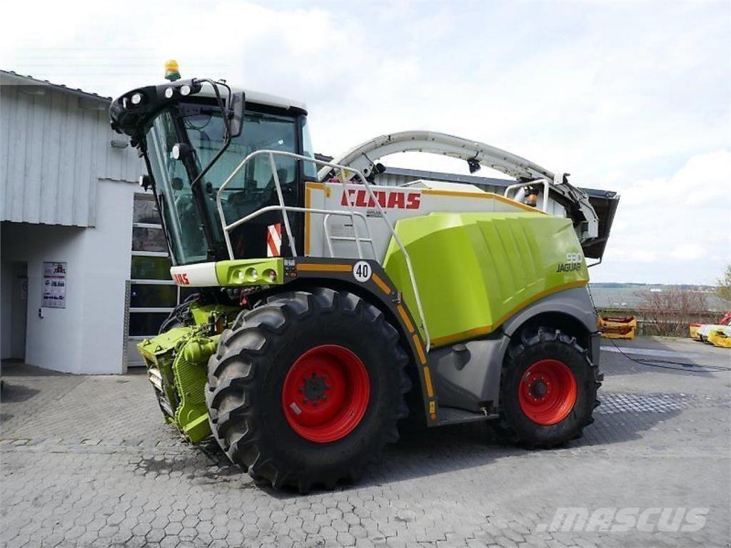 CLAAS jaguar 930 Önjáró szecskázók