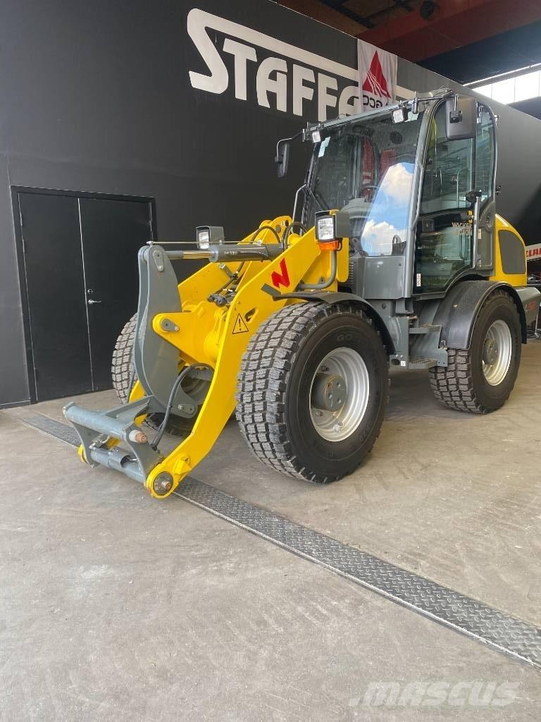 Wacker Neuson WL 52 Gumikerekes homlokrakodók