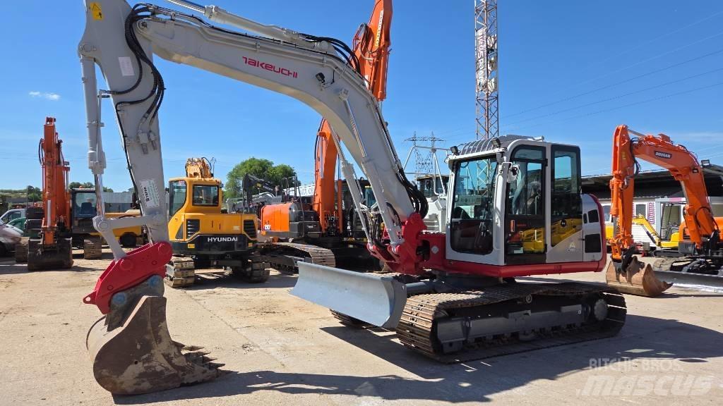 Takeuchi TB 2150 Lánctalpas kotrók