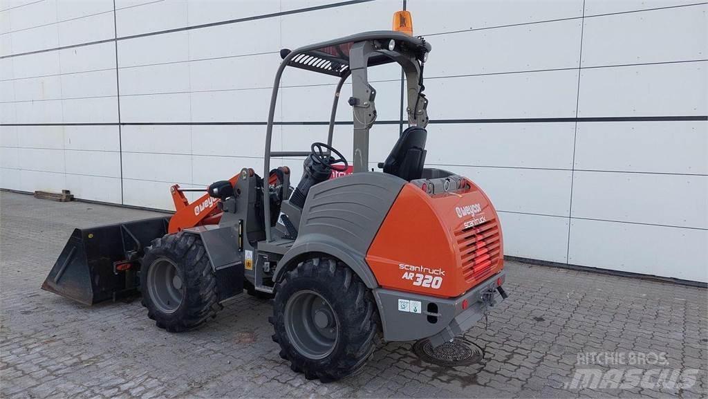 Weycor AR320 Agrar Univerzális rakodók