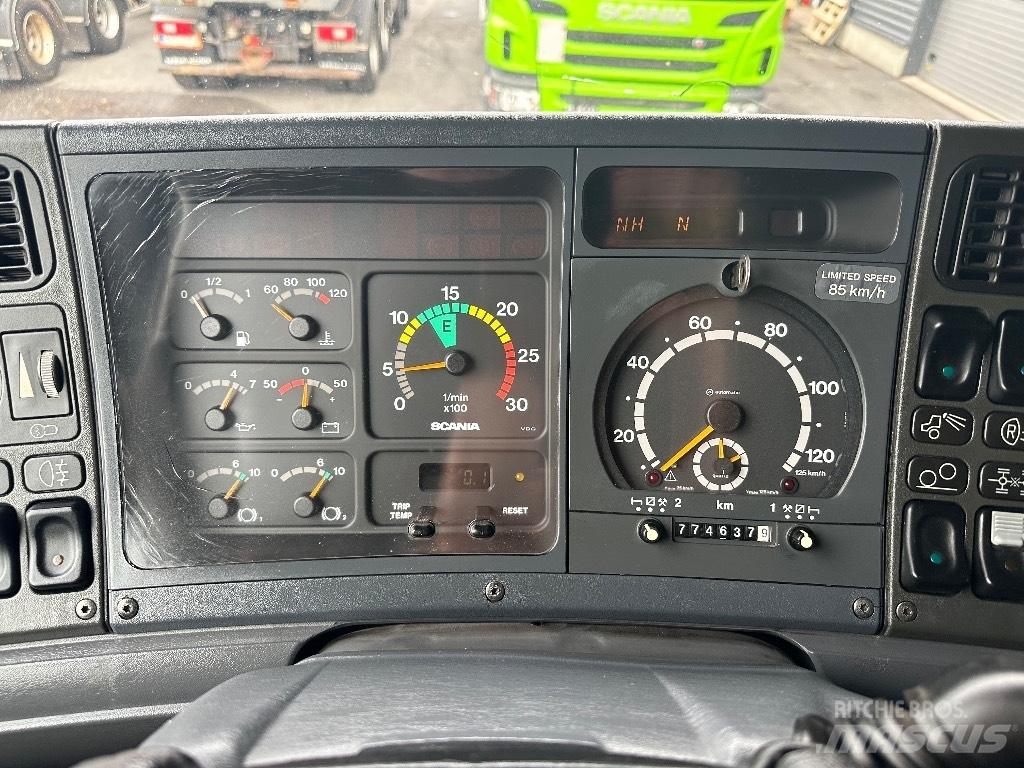 Scania R144 530 6X4 Billenő teherautók