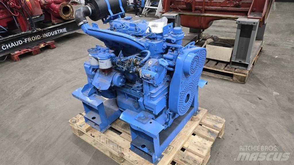 Iveco 8041 Motorok