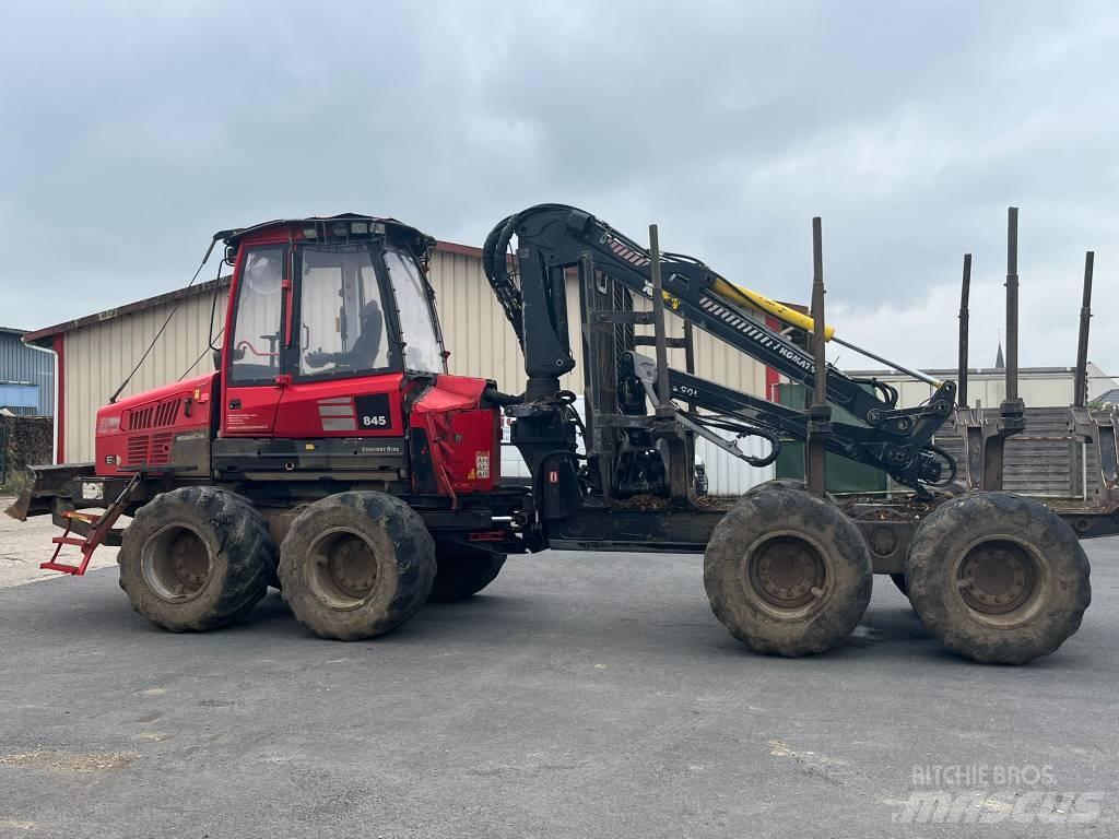 Komatsu 845 Kihordók