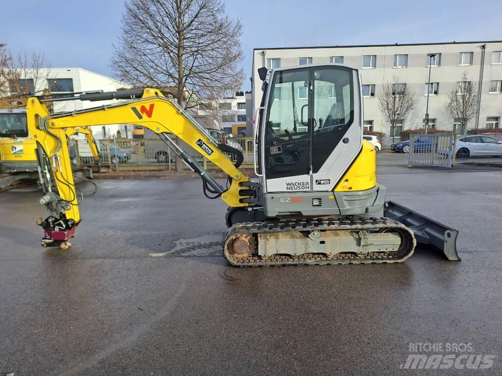 Wacker Neuson EZ50 Lánctalpas kotrók