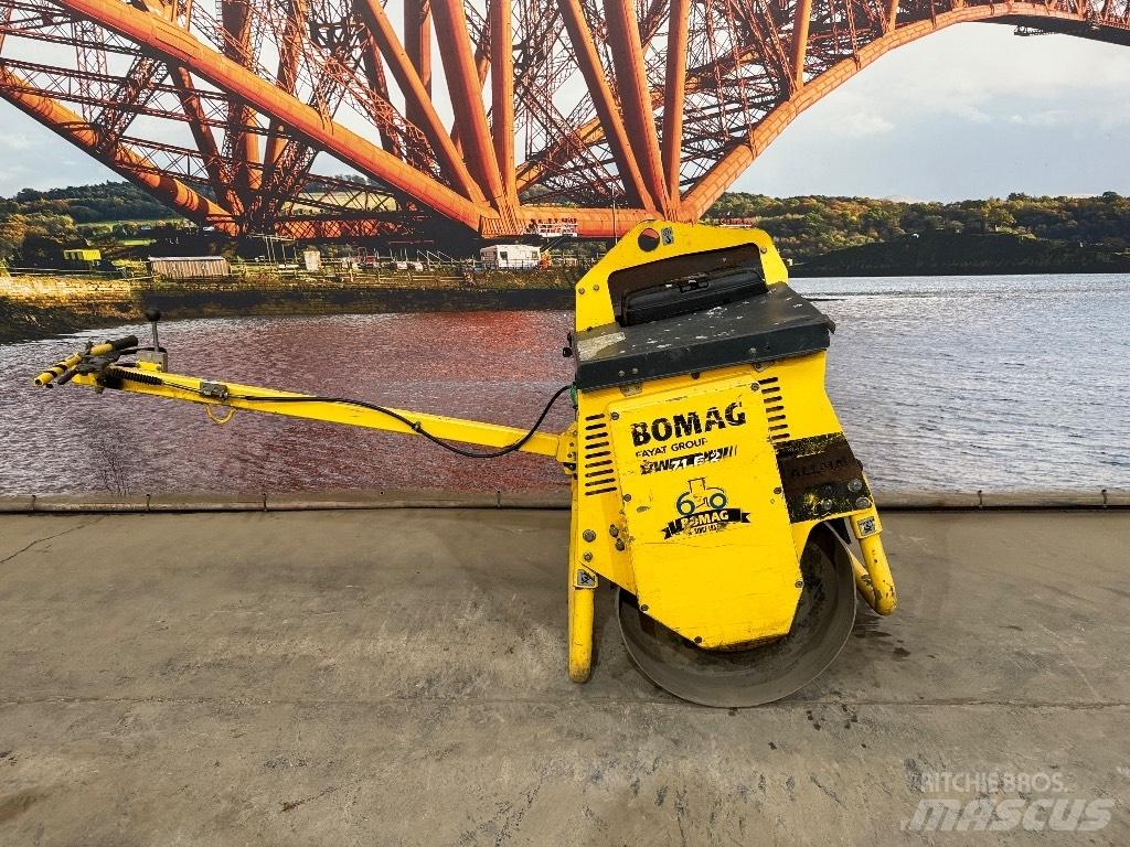 Bomag BW 71 E-2 Egydobos hengerek