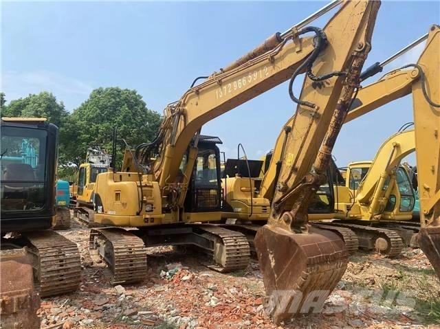 CAT 313C Lánctalpas kotrók