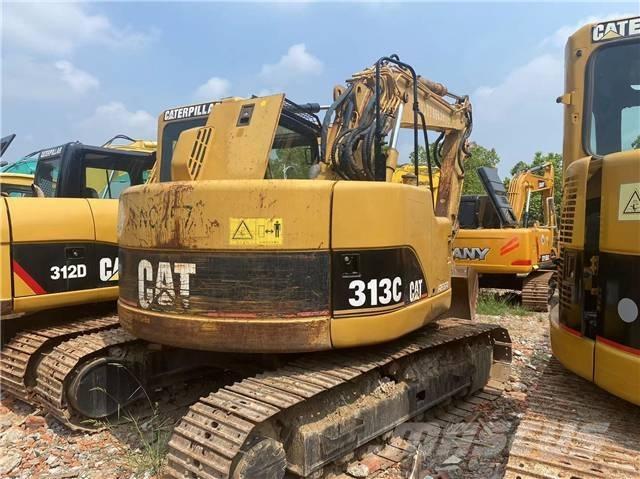 CAT 313C Lánctalpas kotrók