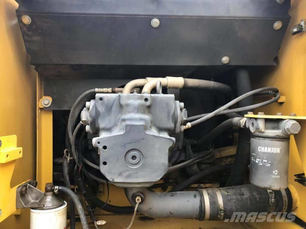 Komatsu pc200-7 Lánctalpas kotrók