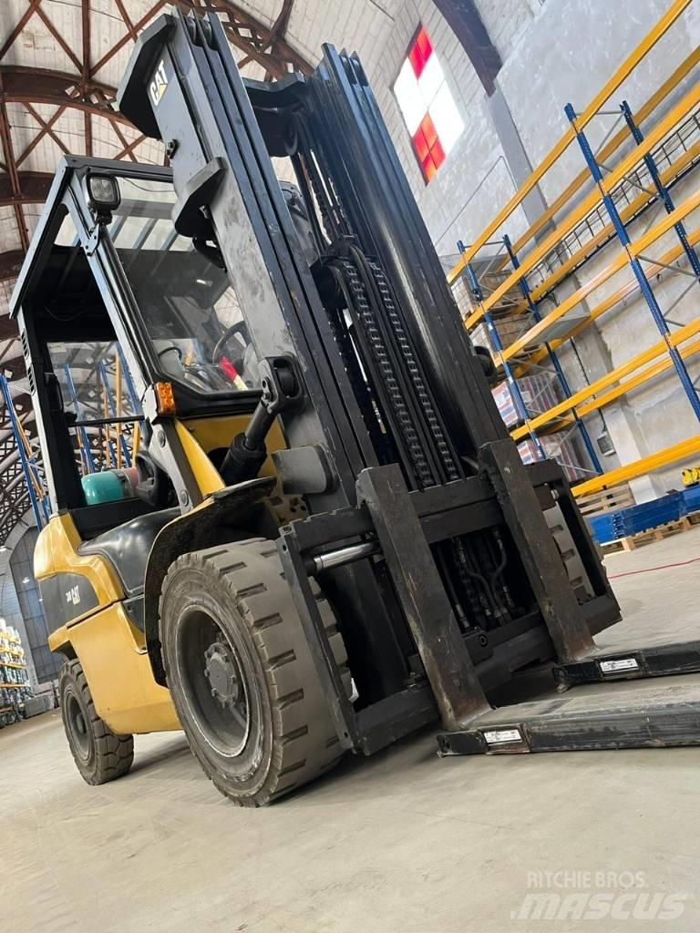 CAT CAT GP30N Gázüzemű targoncák