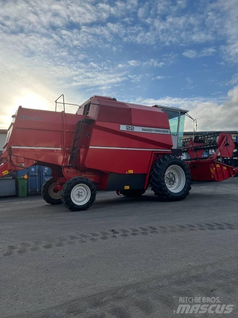 Massey Ferguson 22 Kombájnok