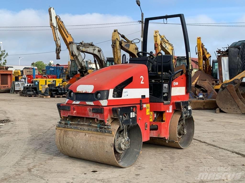 JCB VMT 260 Ikerdobos hengerek