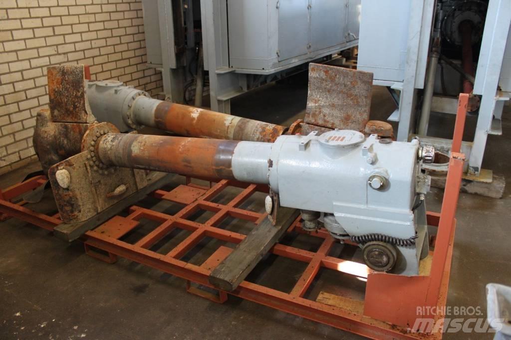  Schottel NAV 110 Tengeri motor egységek