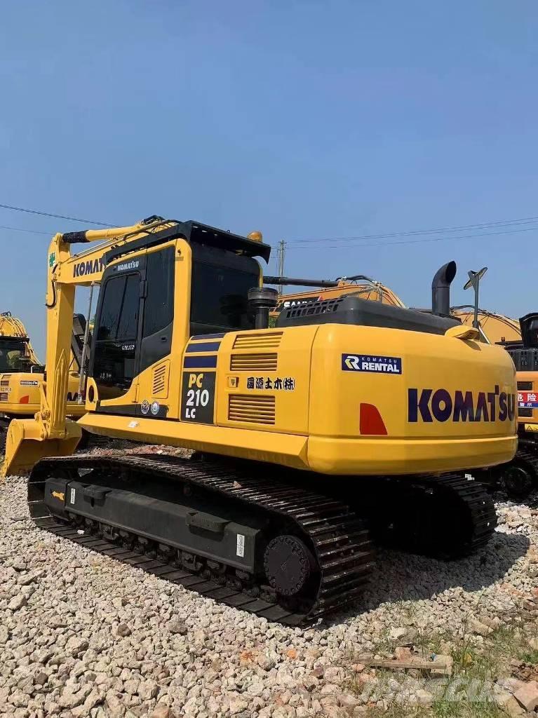 Komatsu PC 210 Lánctalpas kotrók