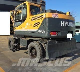 Hyundai Robex 140 W Gumikerekes kotrók