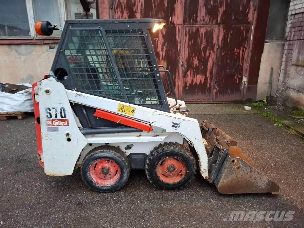 Bobcat S 70 Kompaktrakodók