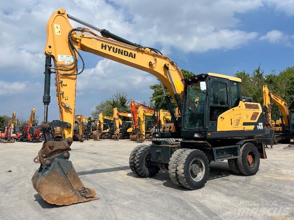 Hyundai HW140 Gumikerekes kotrók