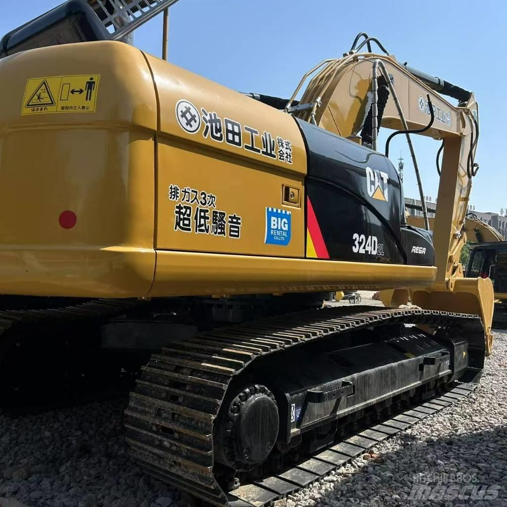 CAT 324D2L Lánctalpas kotrók