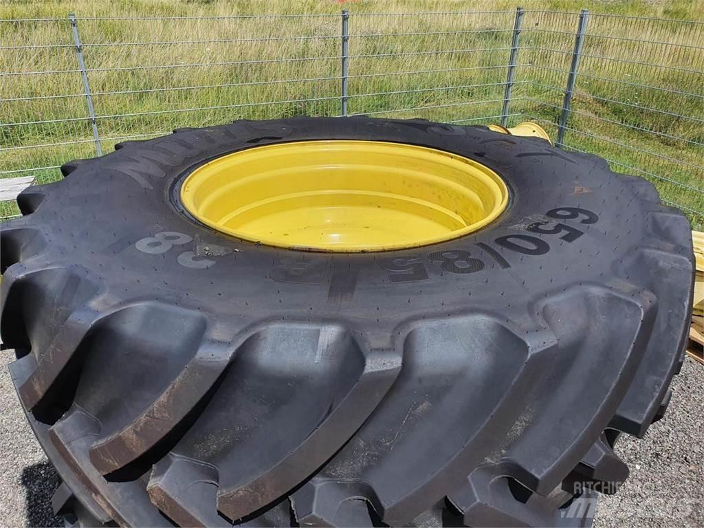 Mitas 650/85R38 x2 Gumiabroncsok, kerekek és felnik