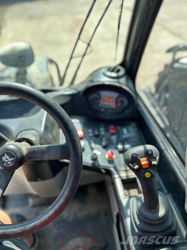 Bobcat TL 30.60 Teleszkópos rakodók