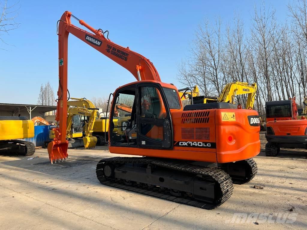 Doosan DX140 Lánctalpas kotrók