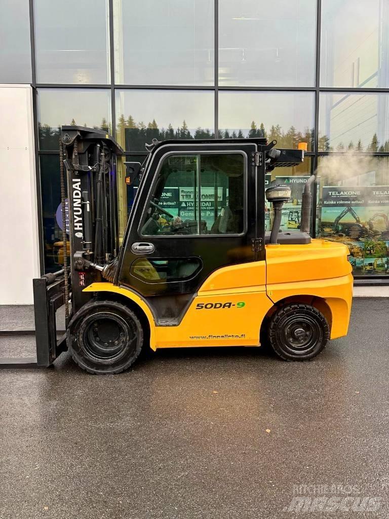 Hyundai 50DA-9 Dízel targoncák