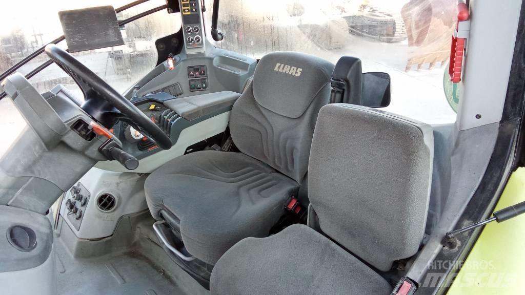 CLAAS Axion 920 Traktorok
