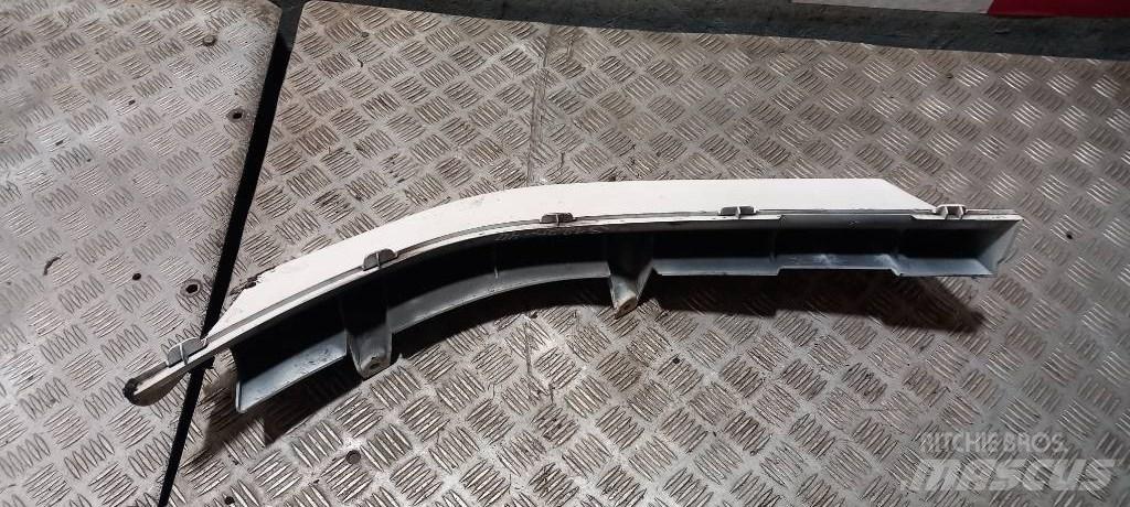 Scania G 400   1517650 Vezetőfülke és belső tartozékok