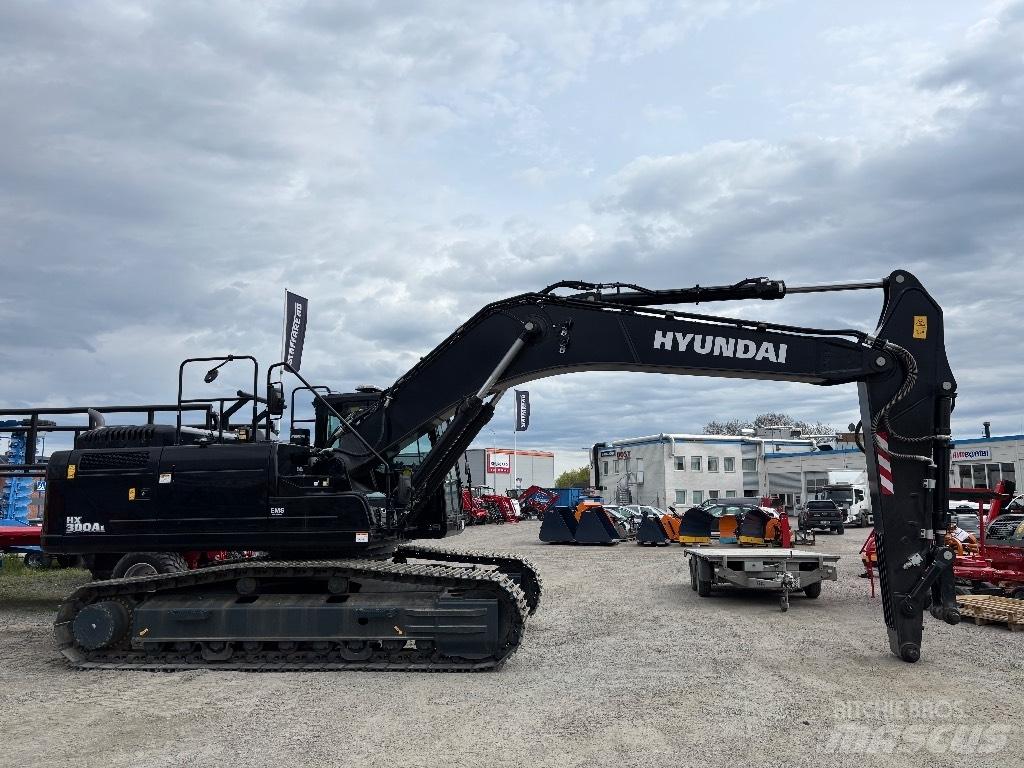 Hyundai HX300A L Lánctalpas kotrók