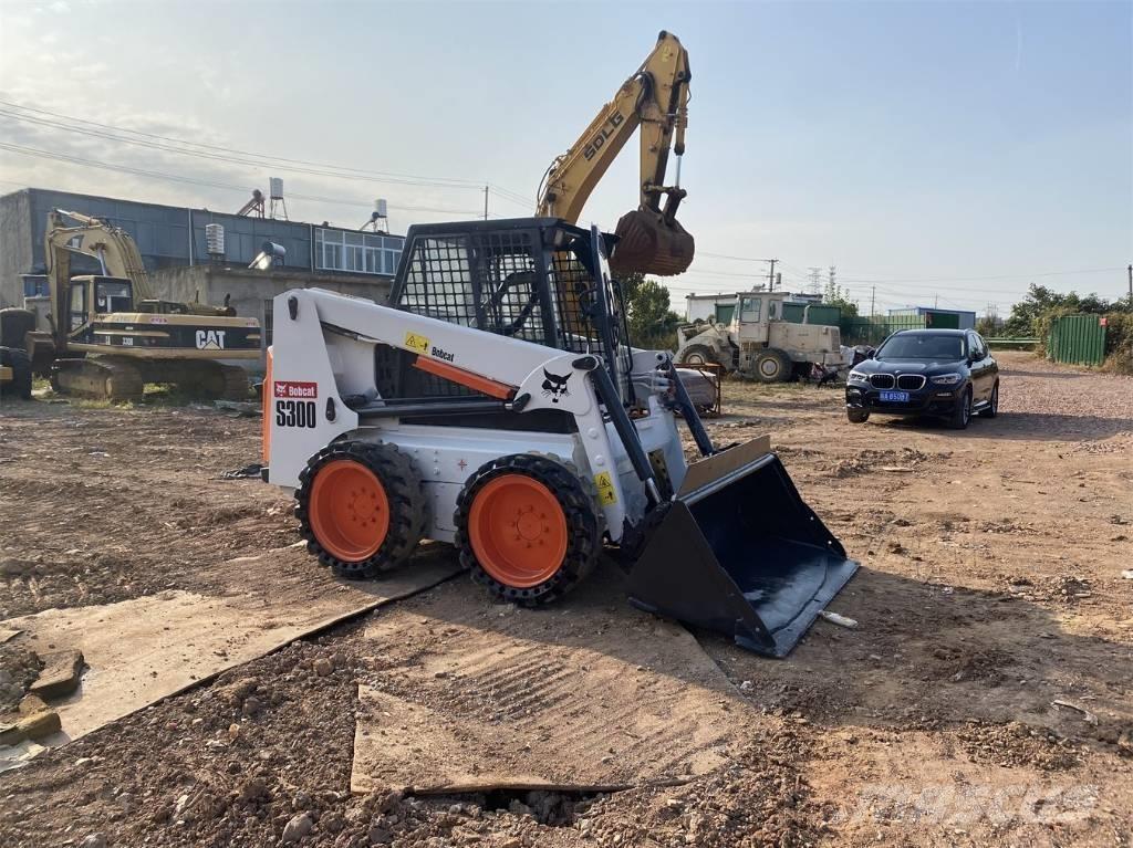 Bobcat S 300 Kompaktrakodók