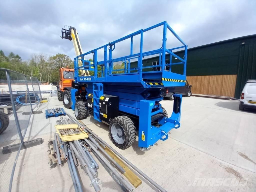 Genie GS 4390 RT Ollós emelők