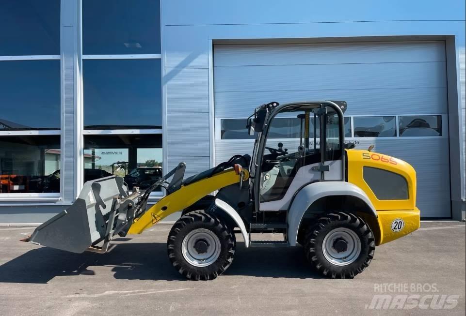Kramer Allrad 5065 Gumikerekes homlokrakodók