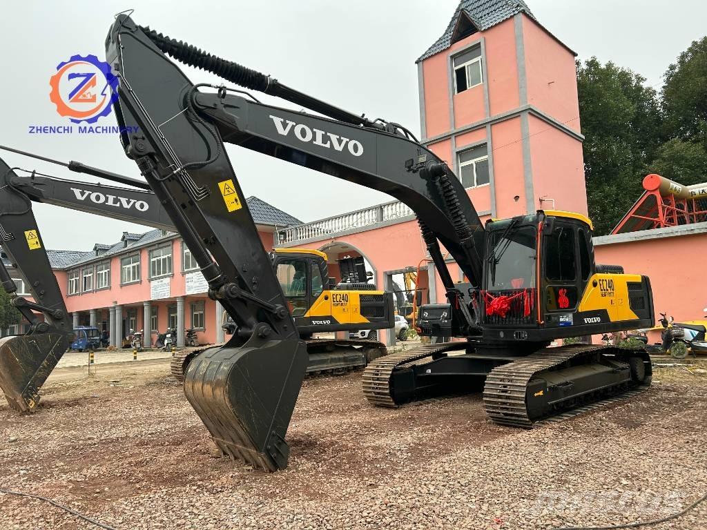 Volvo EC 240 Lánctalpas kotrók