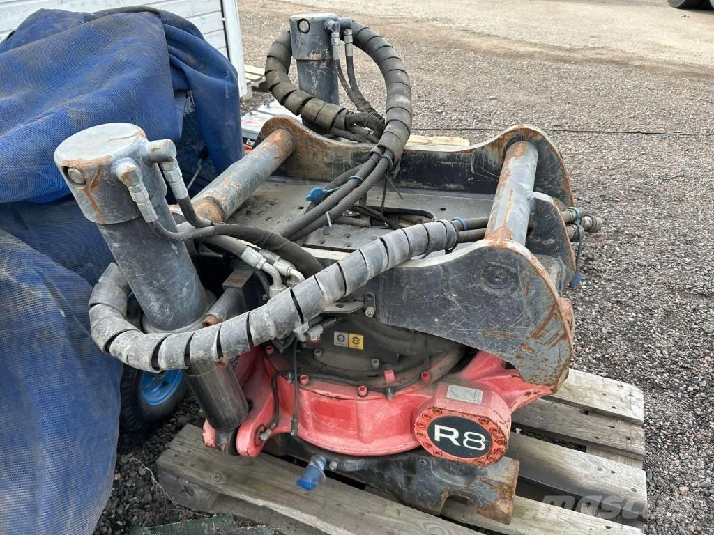 Rototilt R 8 Forgatók-Építőipar