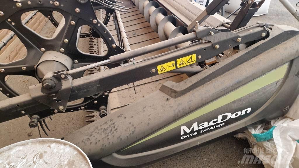 MacDon D 65 Kombájn adapterek