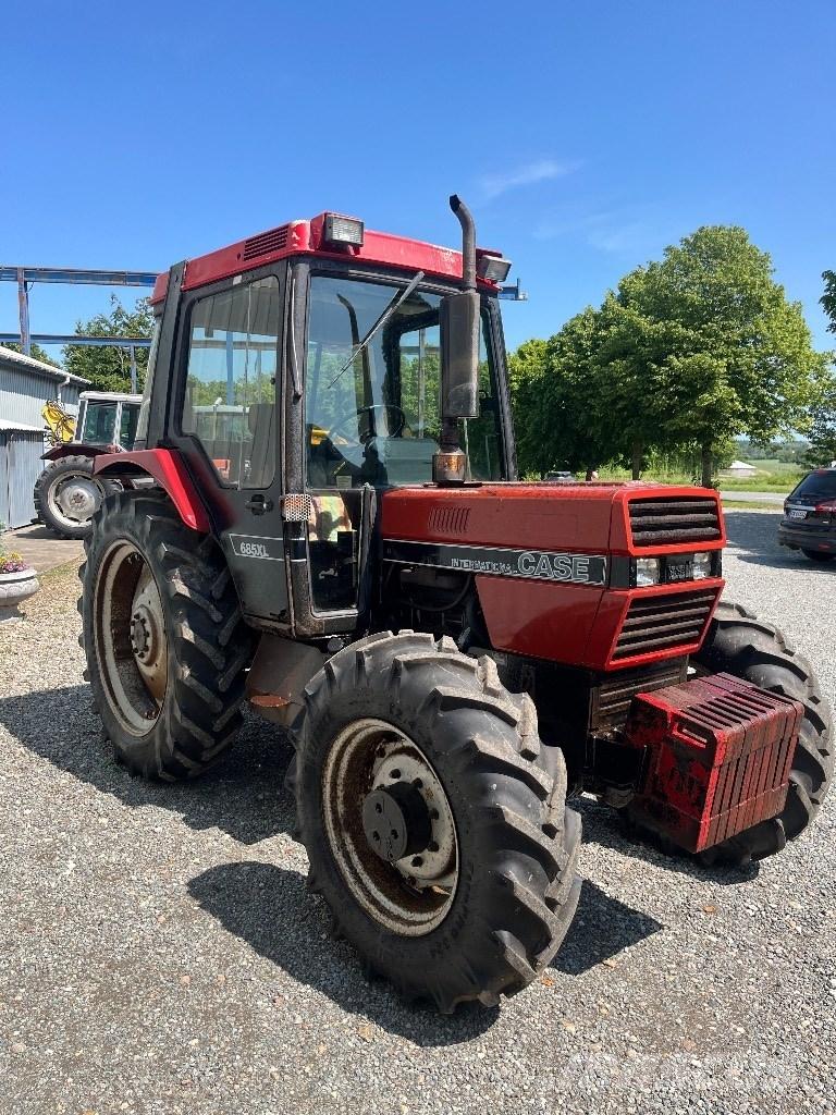 Case IH 685 XL Traktorok