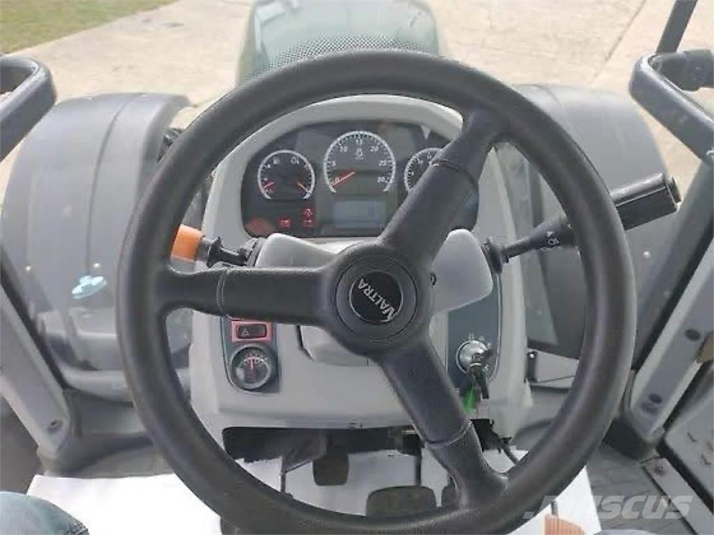 Valtra T 174 E Traktorok