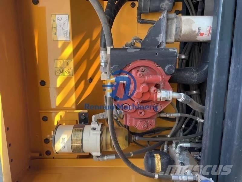 Hyundai 225VS Lánctalpas kotrók