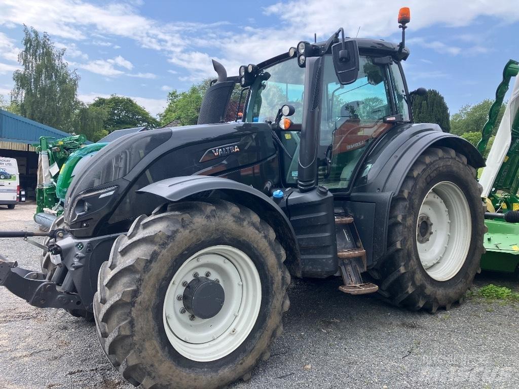 Valtra T 154 V Traktorok