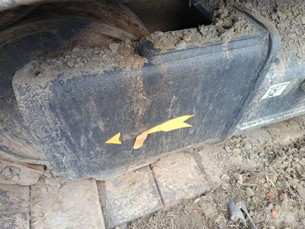 Volvo EC 210 B Lánctalpas kotrók