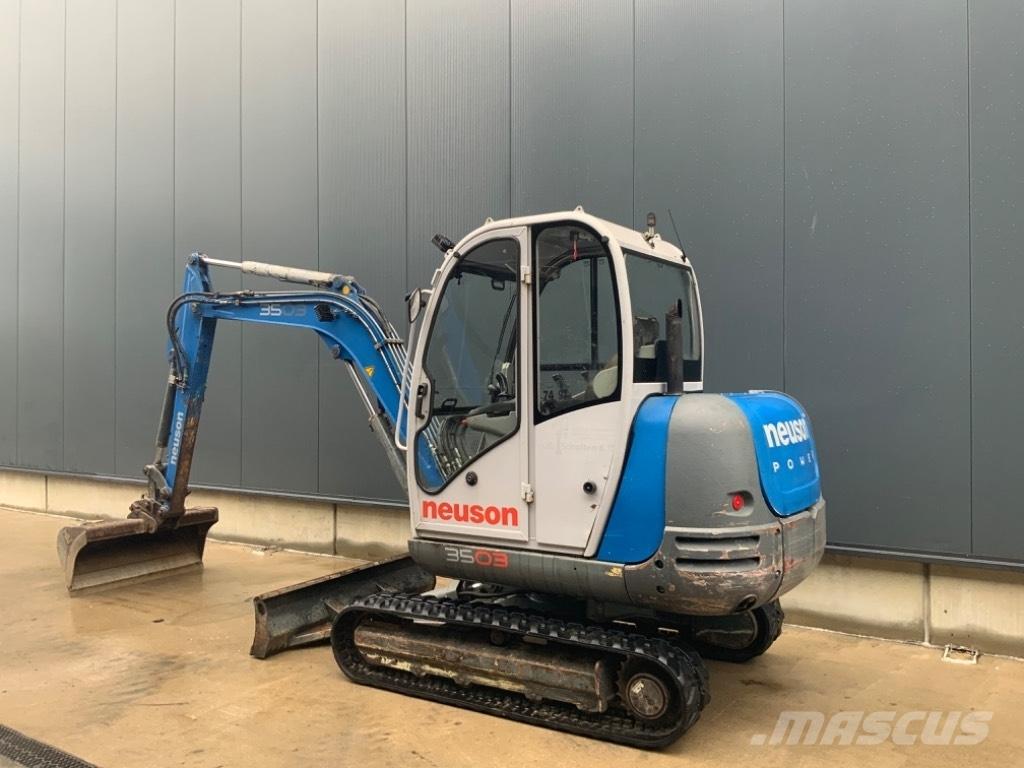 Neuson 3503 RD Mini kotrók < 7t