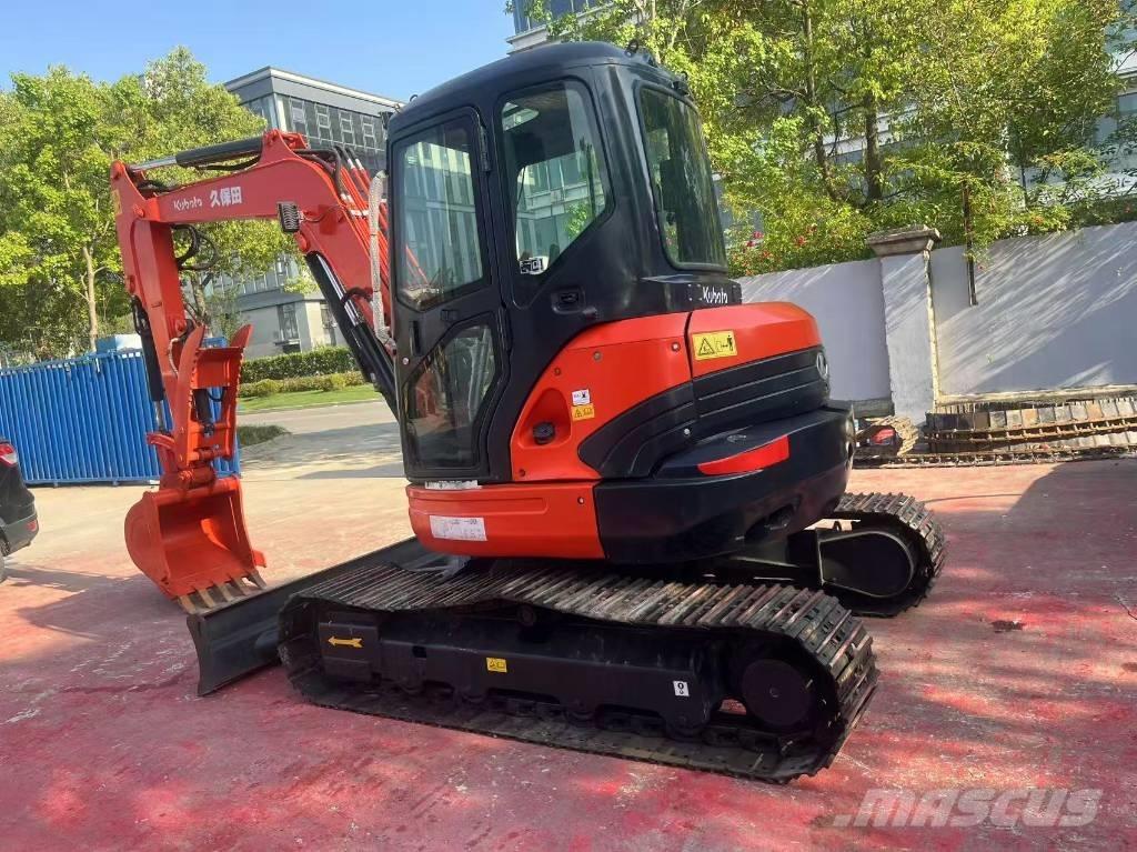 Kubota U 55 Mini kotrók < 7t