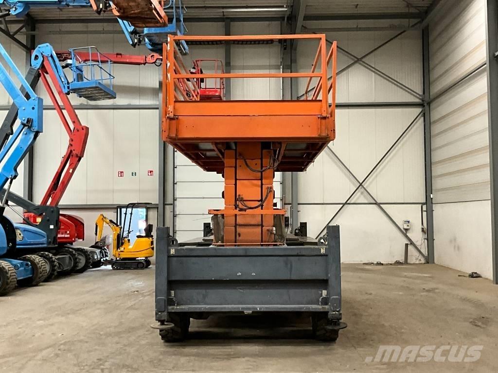 JLG 245-25 Ollós emelők