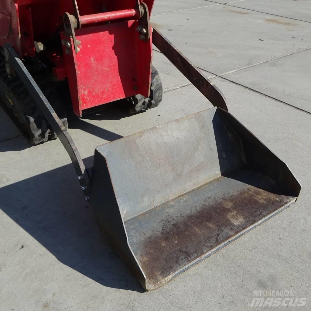 Hinowa HS 1100 Lánctalpas dömperek